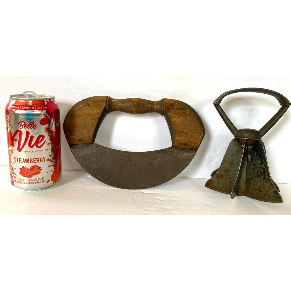 Vintage Antique Kitchen Tools Wooden Handle Mezzaluna & Metal Chopper Rustic - Picture 7 of 7